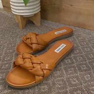Steve Madden Slides